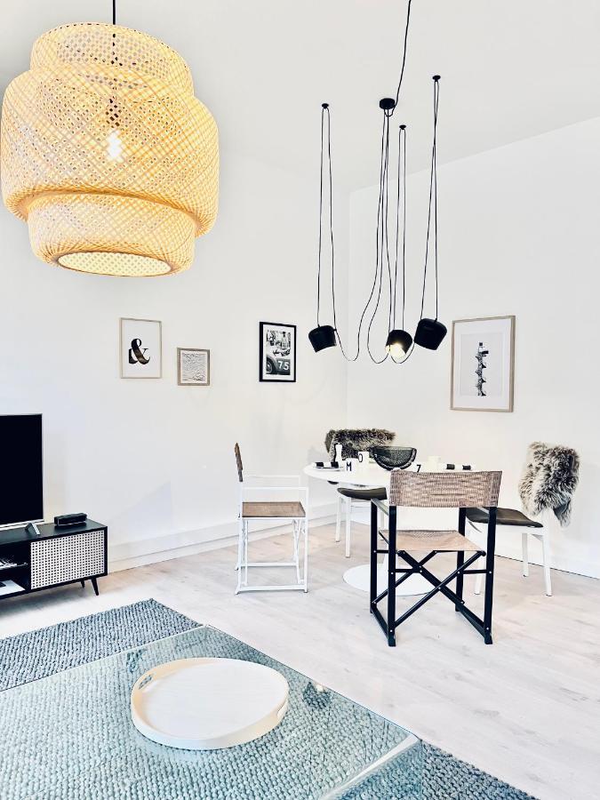 Makers And Rooms Apartment 01 Pauline 110Qm Parkplatz 1-4 Personen Detmold Exteriör bild