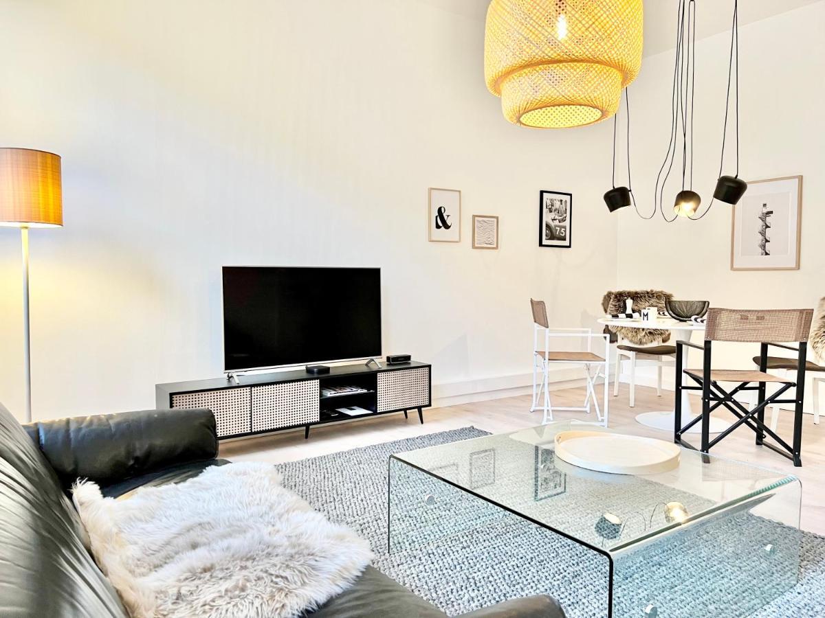 Makers And Rooms Apartment 01 Pauline 110Qm Parkplatz 1-4 Personen Detmold Exteriör bild